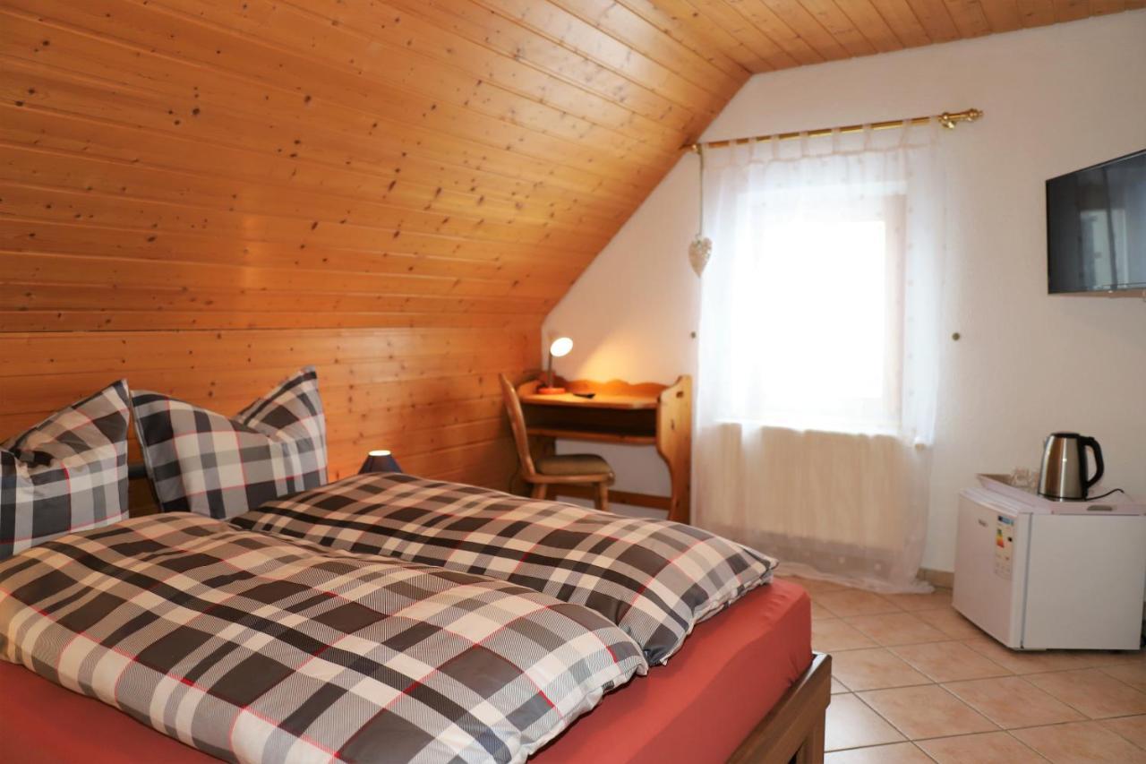 Gästehaus Willaringen Rickenbach  Rum bild